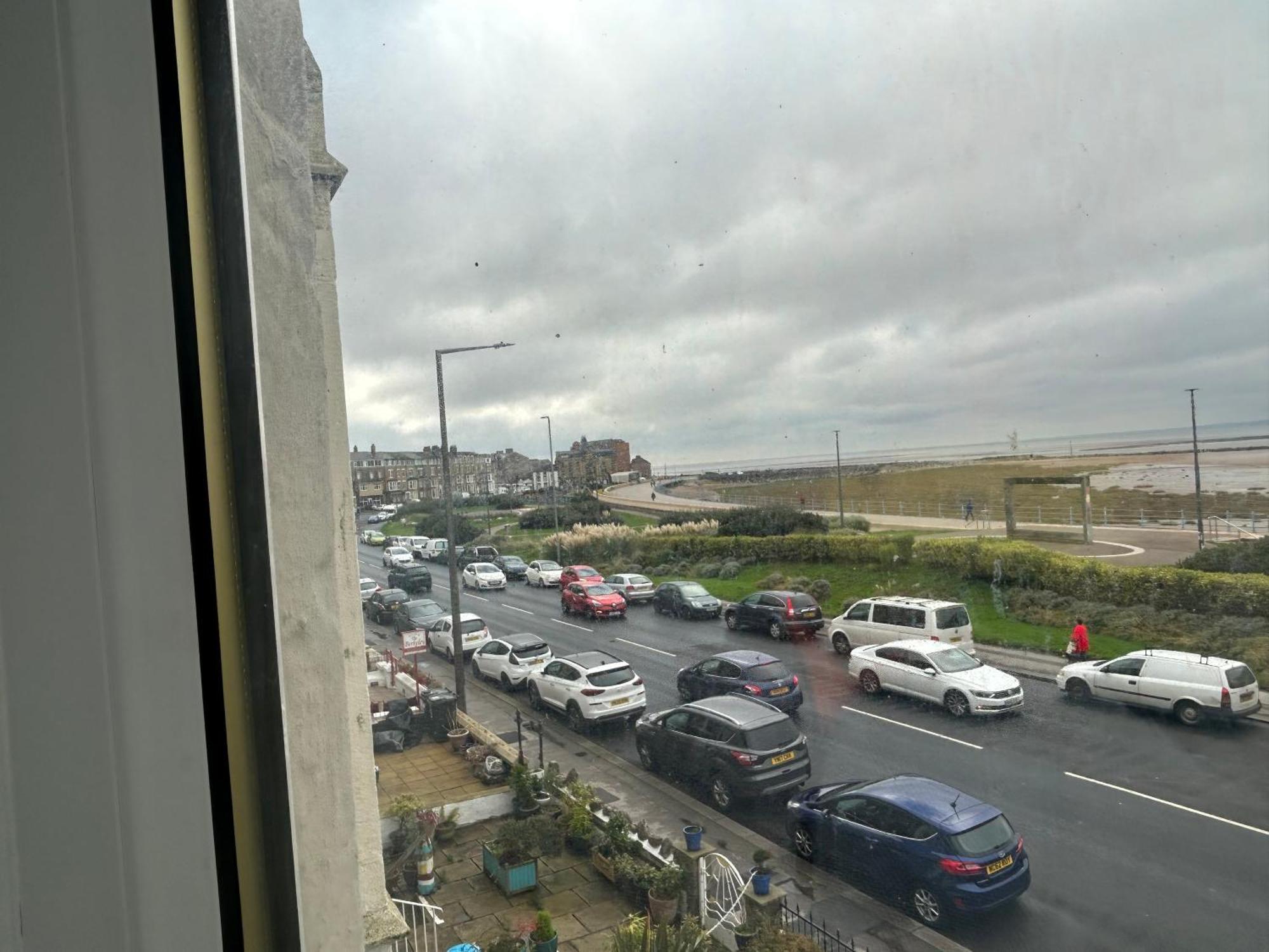 The Clifton Seafront Hotel Morecambe Ngoại thất bức ảnh